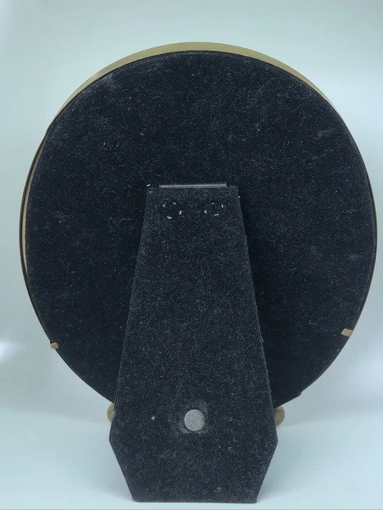 Solid Brass Oval 5x7 Photo Frame Vintage Made in Italy Polished Footed Gold 5x7 - Picture 6 of 11